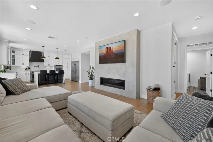 1625 Paseo Vista, Corona, California 92881
