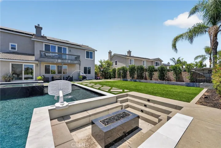 1625 Paseo Vista, Corona, California 92881