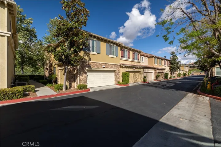 30505 Canyon Hills, Lake Elsinore, California 92532