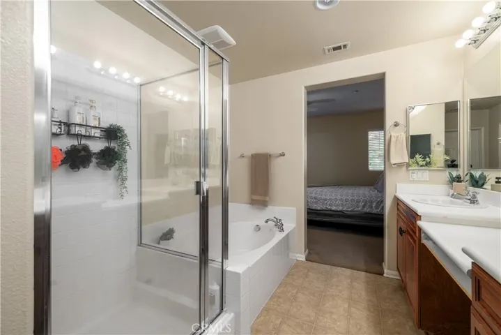 30505 Canyon Hills, Lake Elsinore, California 92532