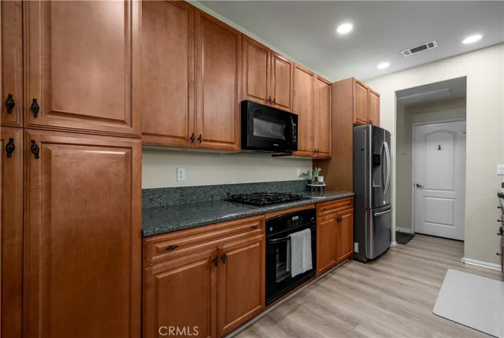 30505 Canyon Hills, Lake Elsinore, California 92532