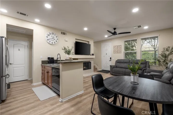 30505 Canyon Hills, Lake Elsinore, California 92532