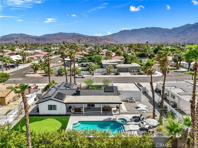 3030 E Vincentia, Palm Springs, California 92262