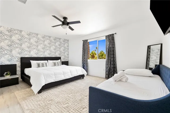 3030 E Vincentia, Palm Springs, California 92262