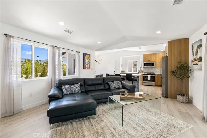 3030 E Vincentia, Palm Springs, California 92262