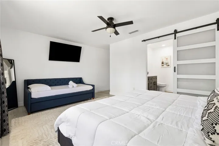 3030 E Vincentia, Palm Springs, California 92262