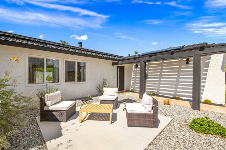 3030 E Vincentia, Palm Springs, California 92262