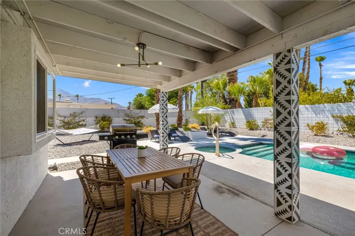 3030 E Vincentia, Palm Springs, California 92262