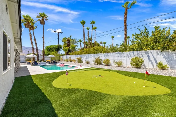 3030 E Vincentia, Palm Springs, California 92262