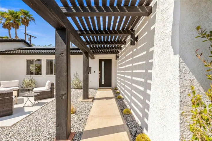 3030 E Vincentia, Palm Springs, California 92262