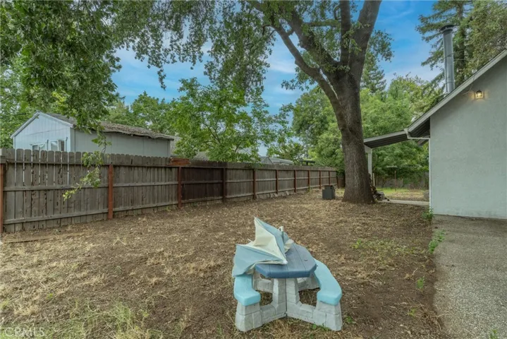 1339 W Sacramento, Chico, California 95926