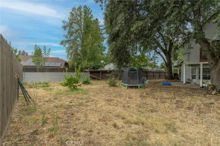 1339 W Sacramento, Chico, California 95926