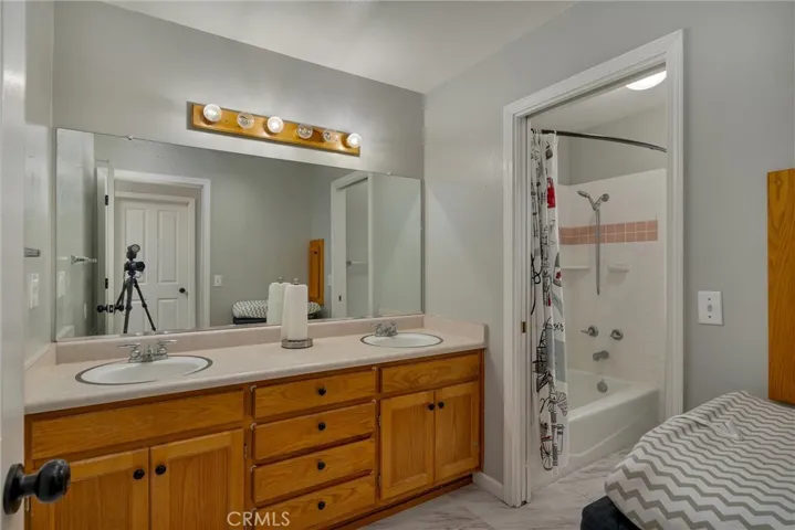 1339 W Sacramento, Chico, California 95926