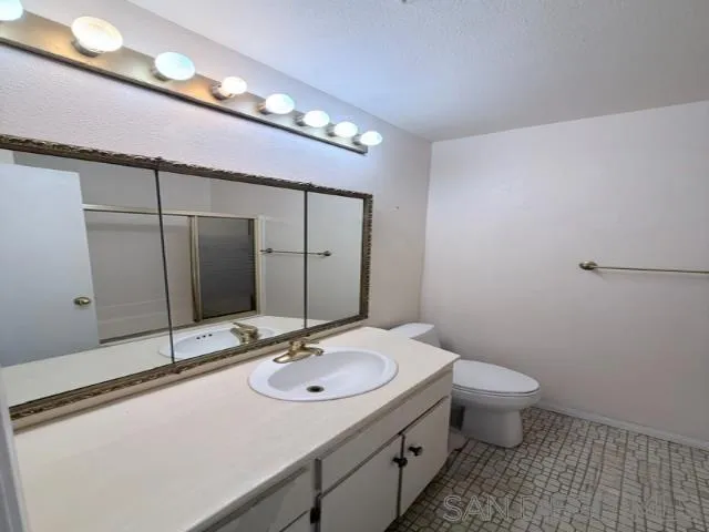 6575 Paseo Del Norte Unit I, Carlsbad, California 92011