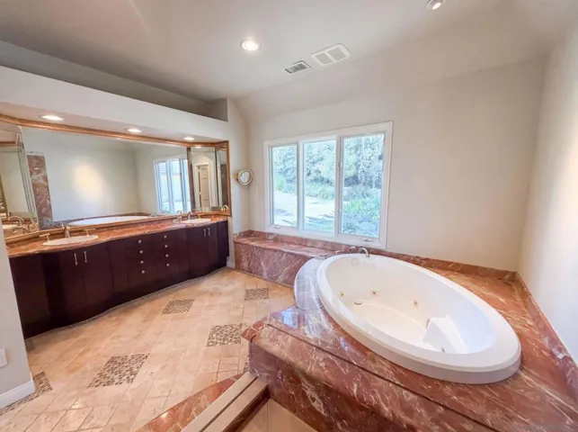 30181 Via Maria Elena, Bonsall, California 92003