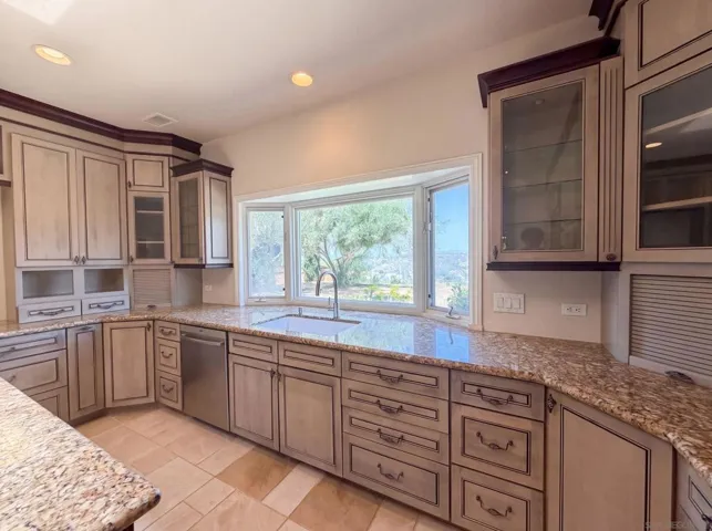 30181 Via Maria Elena, Bonsall, California 92003