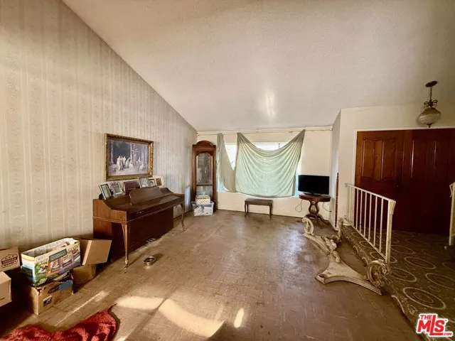 20741 Spindrift Lane, Huntington Beach, California 92646