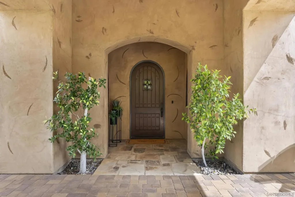 1101 Sierra Linda, Escondido, California 92025 — photo 5
