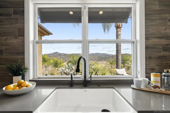 1101 Sierra Linda, Escondido, California 92025
