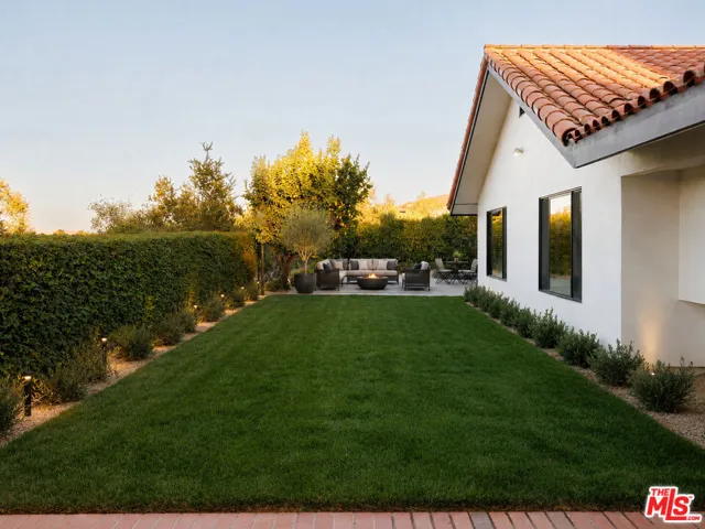 1396 Kingsboro Court, Westlake Village, California 91362
