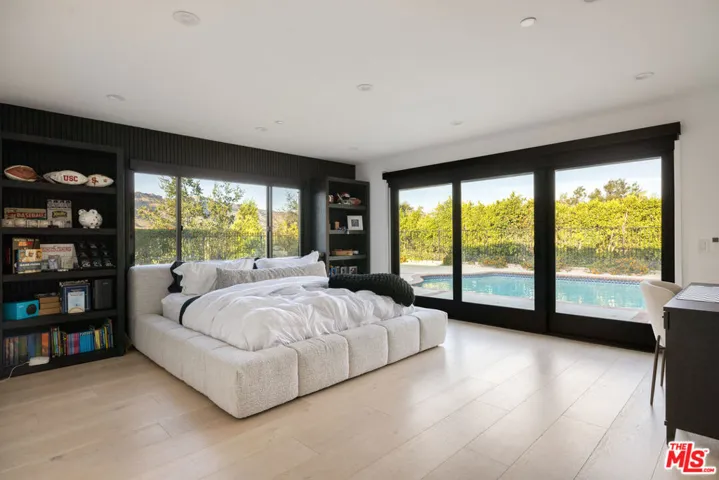 1396 Kingsboro Court, Westlake Village, California 91362