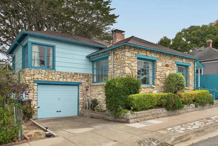 315 Cypress Avenue, Pacific Grove, California 93950