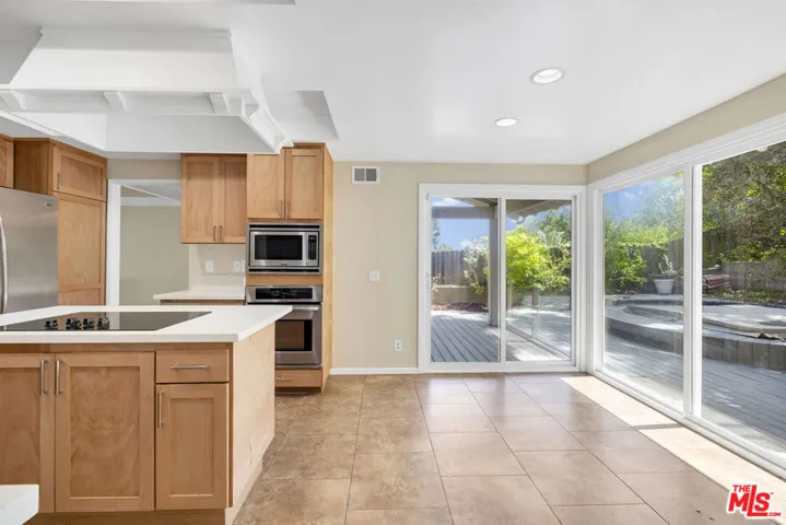 26572 Academy Drive, Palos Verdes Peninsula, California 90274