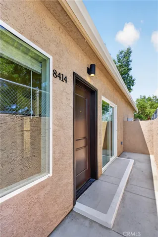 8414 Burnet Avenue, North Hills, California 91343