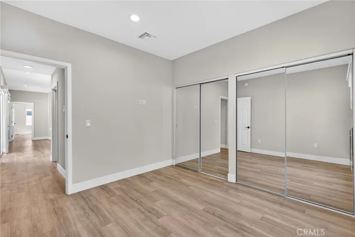 8414 Burnet Avenue, North Hills, California 91343