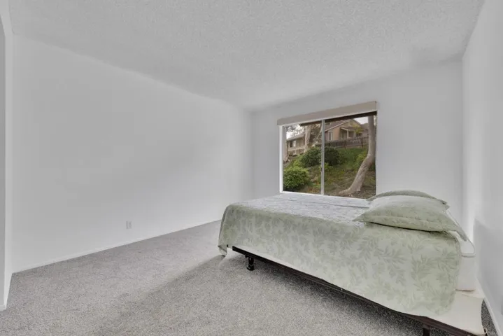 230 Diamond Way, Vista, California 92083