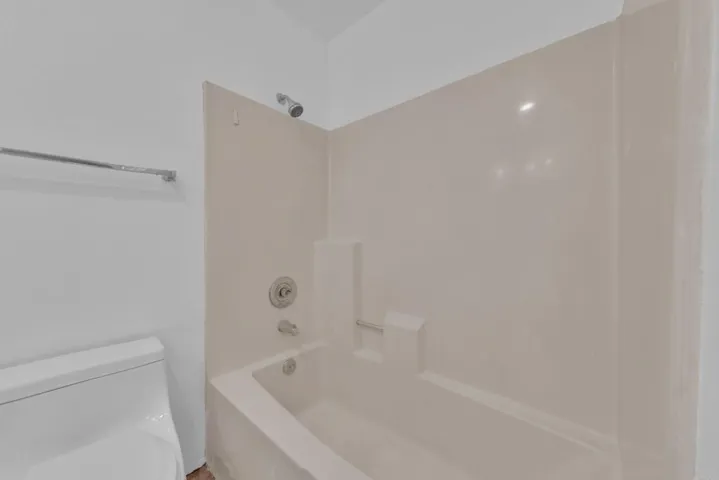 230 Diamond Way, Vista, California 92083