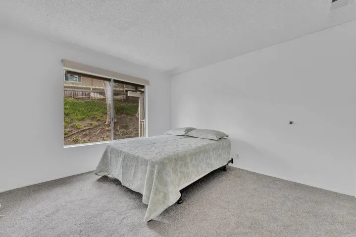 230 Diamond Way, Vista, California 92083