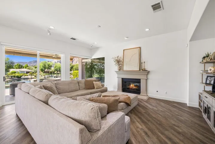 32-web-or-mls-249A5184