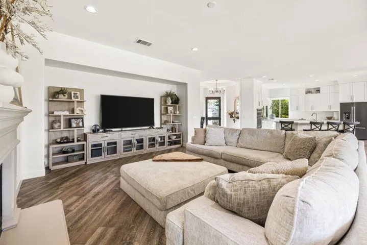 29-web-or-mls-249A5194