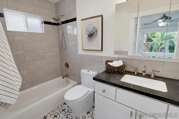 1105 E. 6th Street, National City, California 91950
