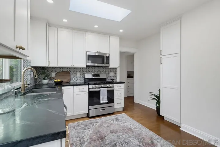 1105 E. 6th Street, National City, California 91950