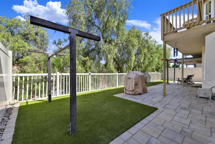 1041 Fairhill Terrace, Spring Valley, California 91977