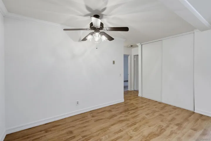 8332 Regents Rd B, San Diego, California 92122