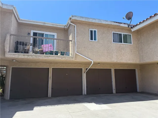 16662 Blanton, Huntington Beach, California 92649