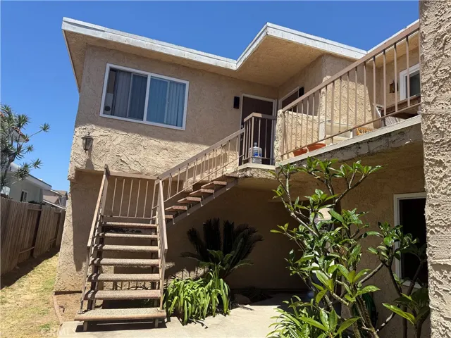 16662 Blanton, Huntington Beach, California 92649