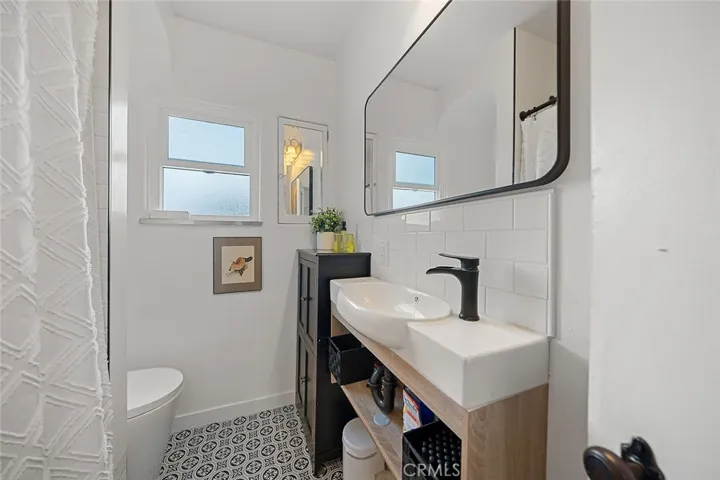 Full Bath