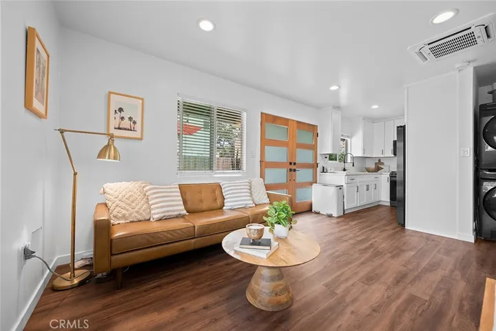 2310 Magnolia Avenue, Long Beach, California 90806
