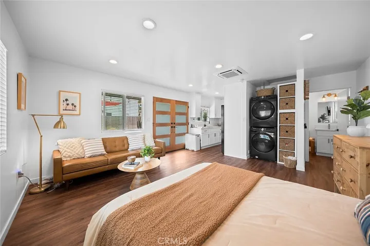 2310 Magnolia Avenue, Long Beach, California 90806