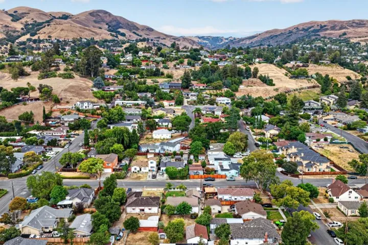 765 Tallent Avenue, San Jose, California 95127