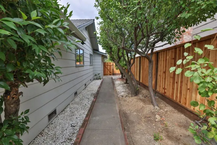 5963 Vera Cruz Drive, San Jose, California 95120