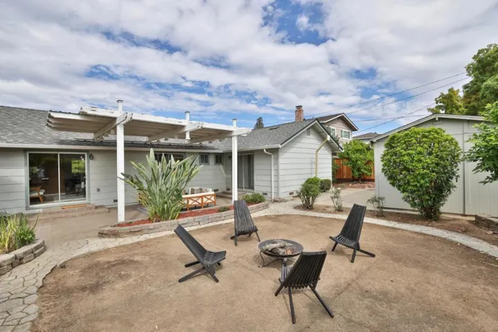 5963 Vera Cruz Drive, San Jose, California 95120