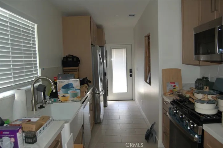 KITCHEN FULLY SUPPLIED
