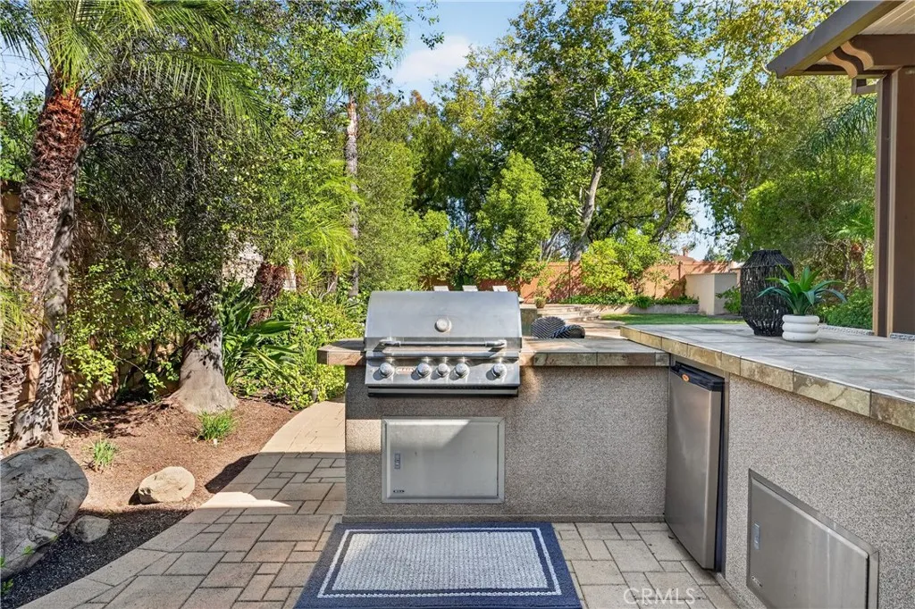 Built in BBQ