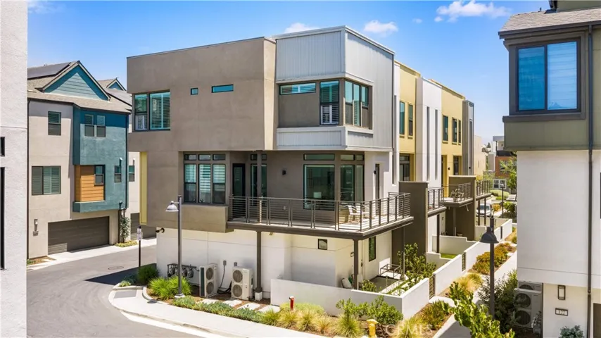 120 Sawbuck, Irvine, California 92618