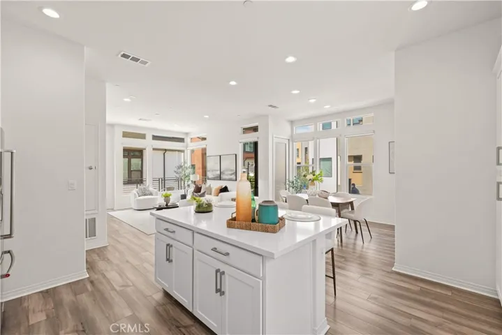 120 Sawbuck, Irvine, California 92618
